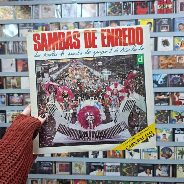 LP VINIL SAMBAS DE ENREDO DAS ESCOLAS DE SAMBA DO GRUPO 1 DE SÃO PAULO