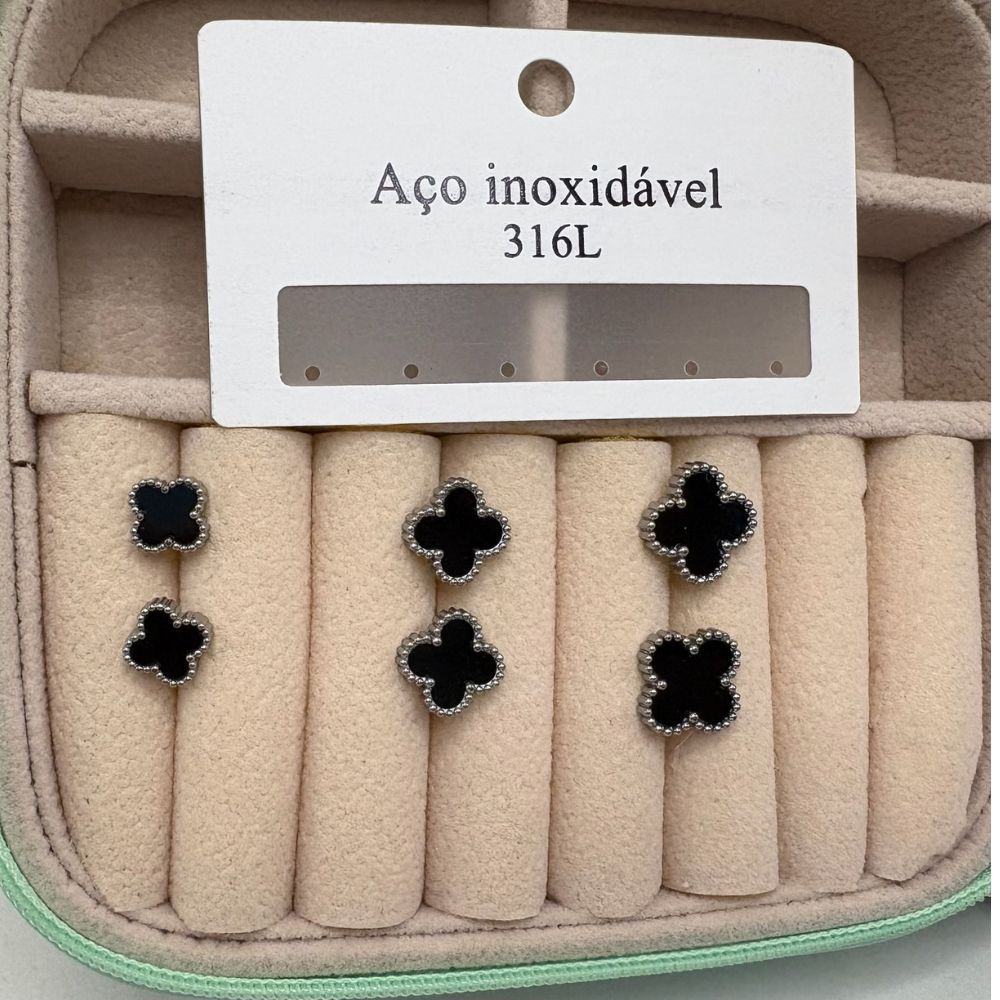 Trio de Brincos Trevo em Aço Inoxidável moda virginia em Oferta na Shopee