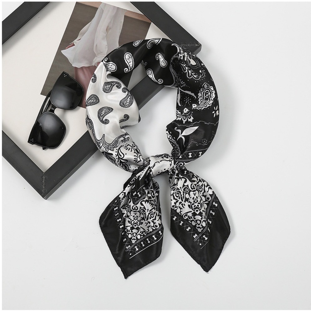 Lenço Bandana Feminina Cetim Quadrado 50x50cm Estampa Paisley Cachecol Multiuso Para Pescoço Cabelo Bolsas em Oferta na Shopee