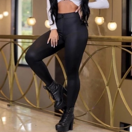 Calça Couro Fake Disco Em Cirre Bolsos Cintura Alta Feminina PROMOÇÃO em Oferta na Shopee