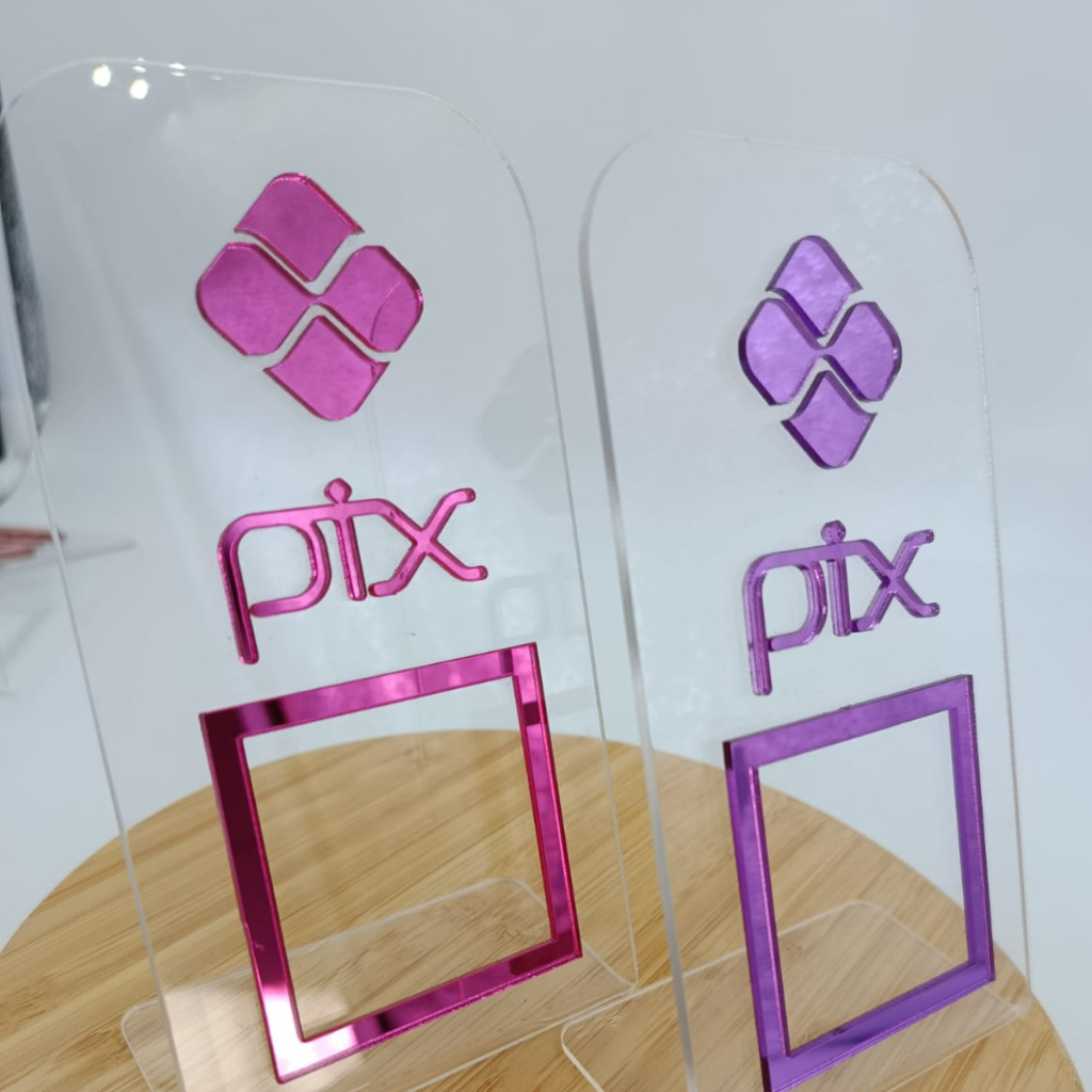 Placa Pix em Acrilico cristal (Transparente) com acrilico Espelhado