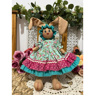 Boneca de pano Coelha Mabel/Decoracao/brinquedo/Artesanal