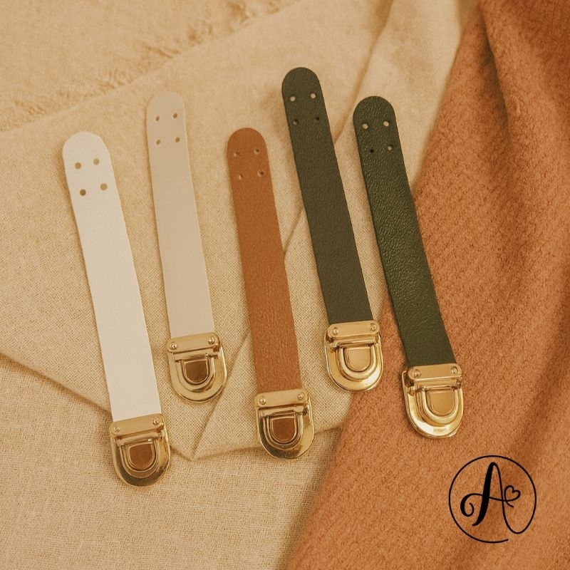 Kit com 5 lapelas em couro Montana