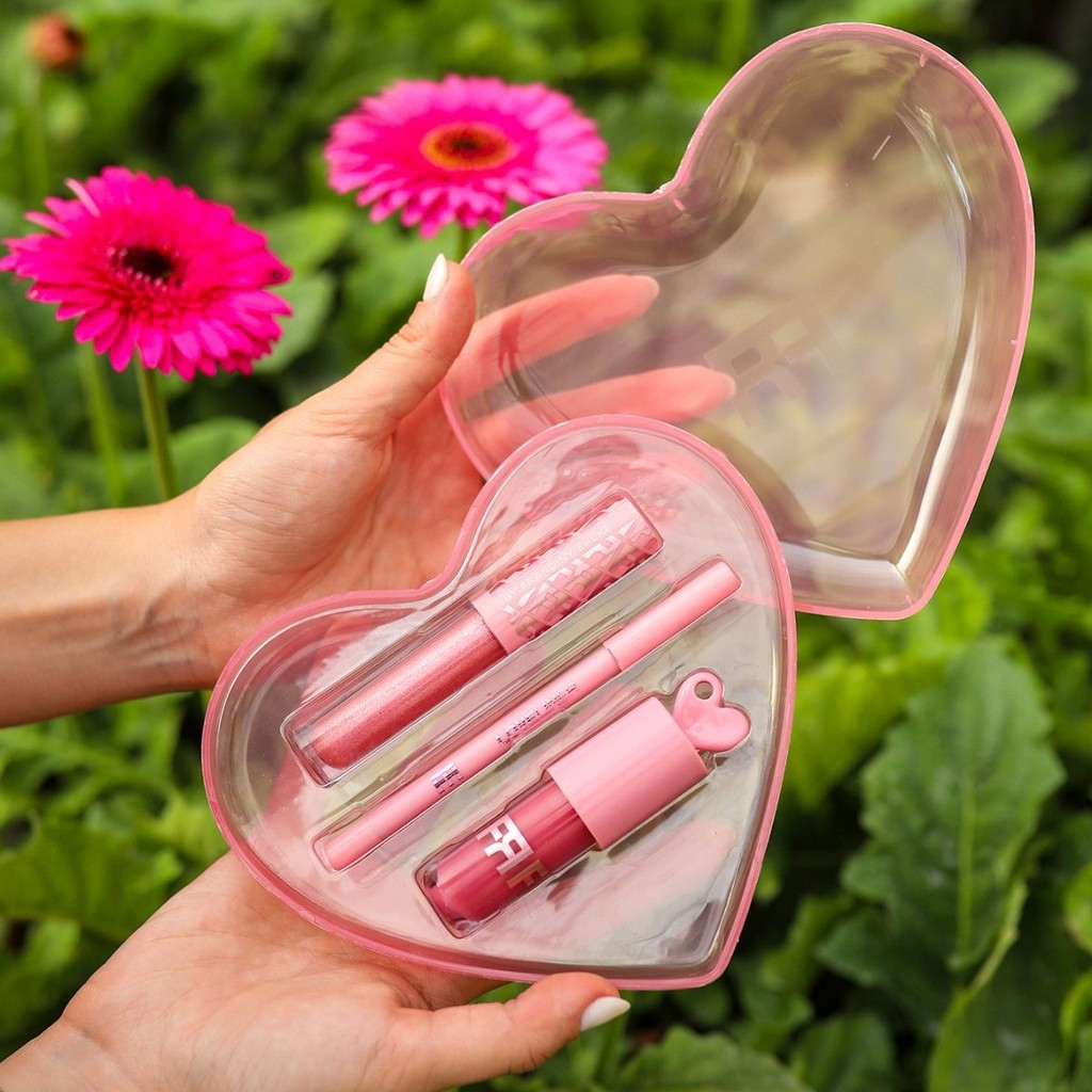 Kit Love Franciny Ehlke com Gloss e Lápis Labial. Formulação para Realçar sua Beleza Natural