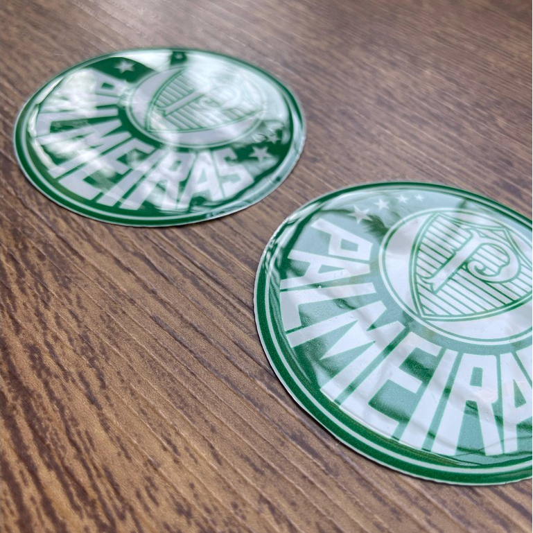 Kit c/ 2 Adesivo Resinado Auto Relevo Palmeiras para Carro/Moto em Oferta na Shopee