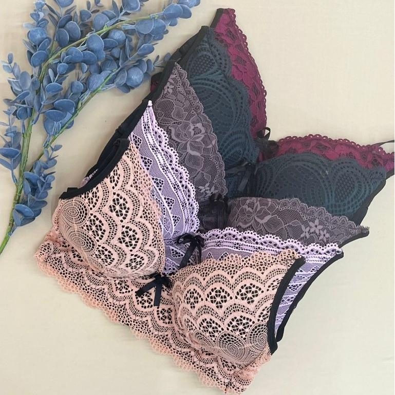 kit 3 Sutiã de Renda Sem Aro Sutia Bojo Soft Molinho Macio Sustentação Soutien Feminino Não Amassa St072 em Oferta na Shopee