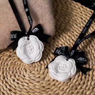 Difusor de Aroma Formato de Flor Perfume Floral de Gardênia Lírio-do-vale e Frésia para Carro Guarda-Roupa e Gavetas