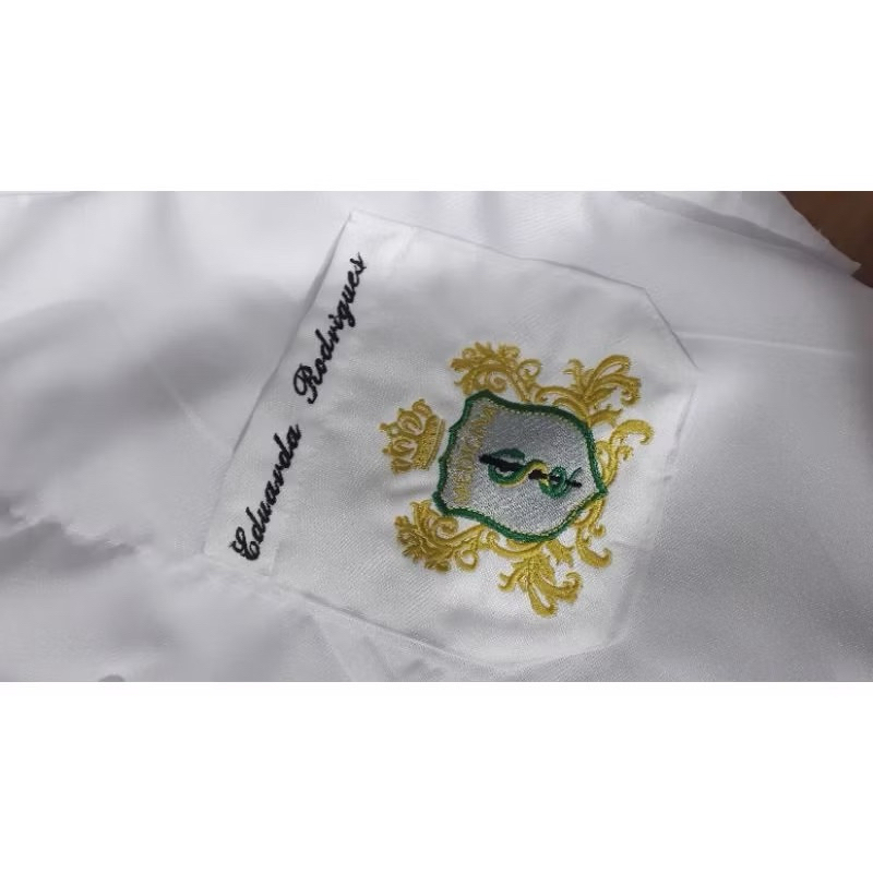 Bolso bordado para jaleco unissex em Oferta na Shopee