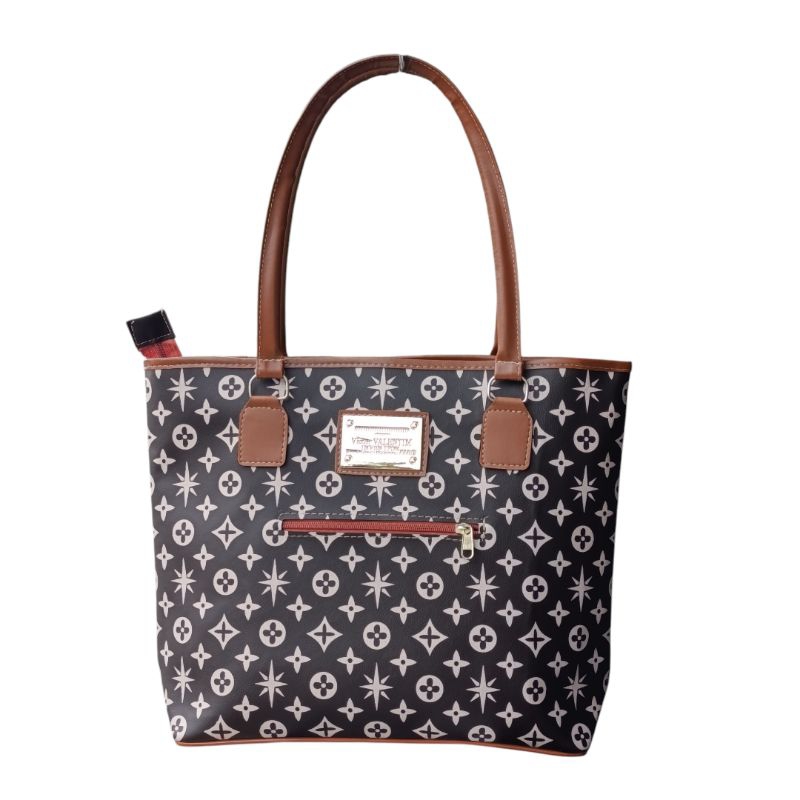 Bolsa Feminina Grande Estampada deOmbro com Alça Reforçada e Bolso Frontal
Ziper em Oferta na Shopee