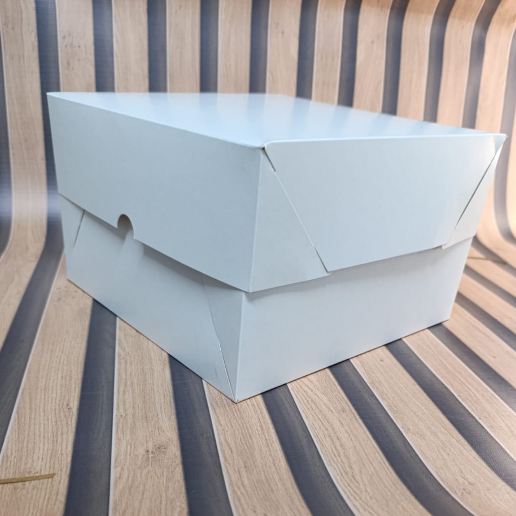 Caixa para bolo com tampa acoplada - 25x25x20cm; Kit 50 Unid - Embalagem para transporte de Bolo; Confeitaria - CX0017
