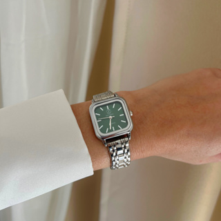 Relógio Feminino Zantorini Fiorella Quadrado Mostrador Verde 25mm em Oferta na Shopee