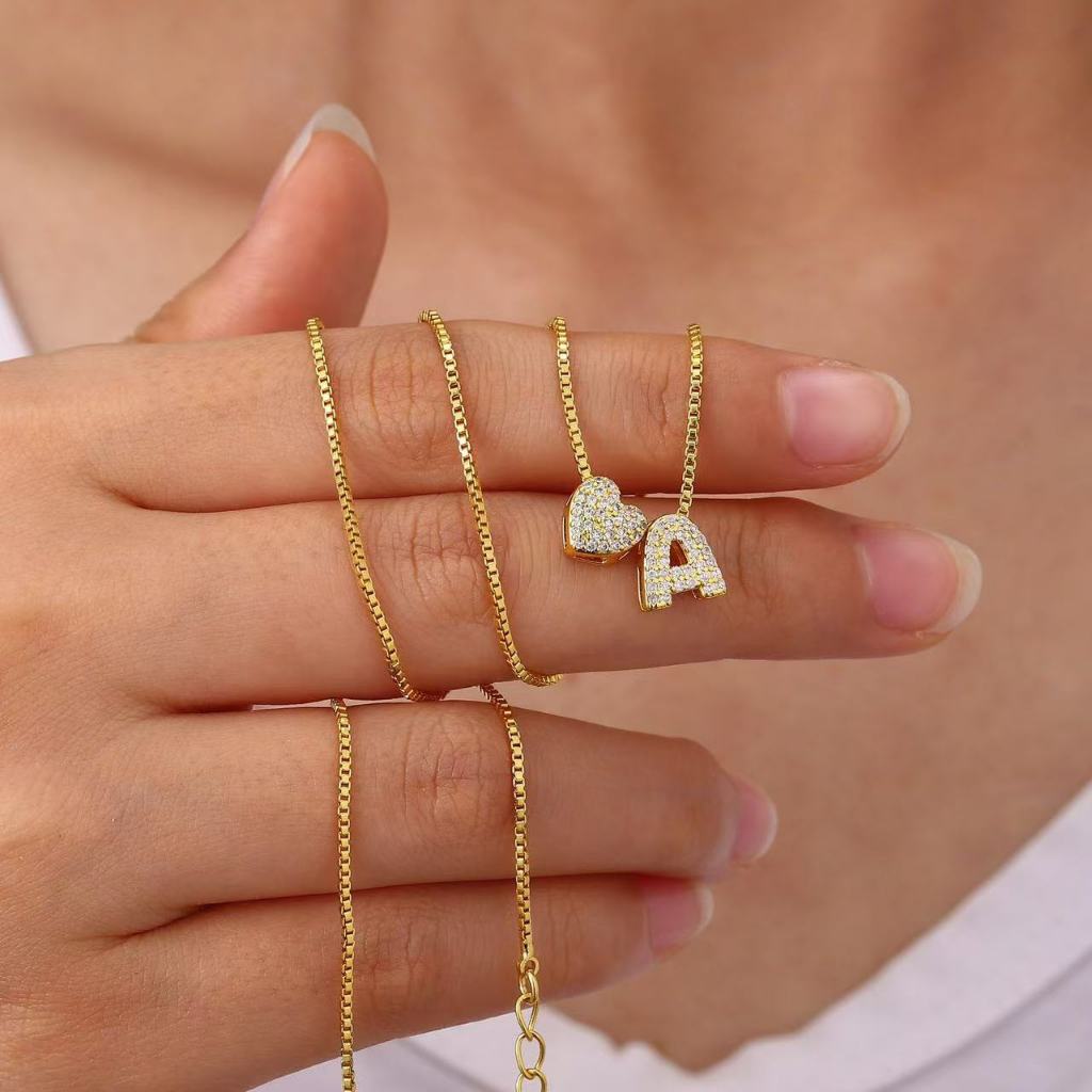 Colar Feminino com Pingente de Coração e Letras A-Z, Cravejado em Zircônias, Banhado a Ouro 18K ou Prata 925 em Oferta na Shopee