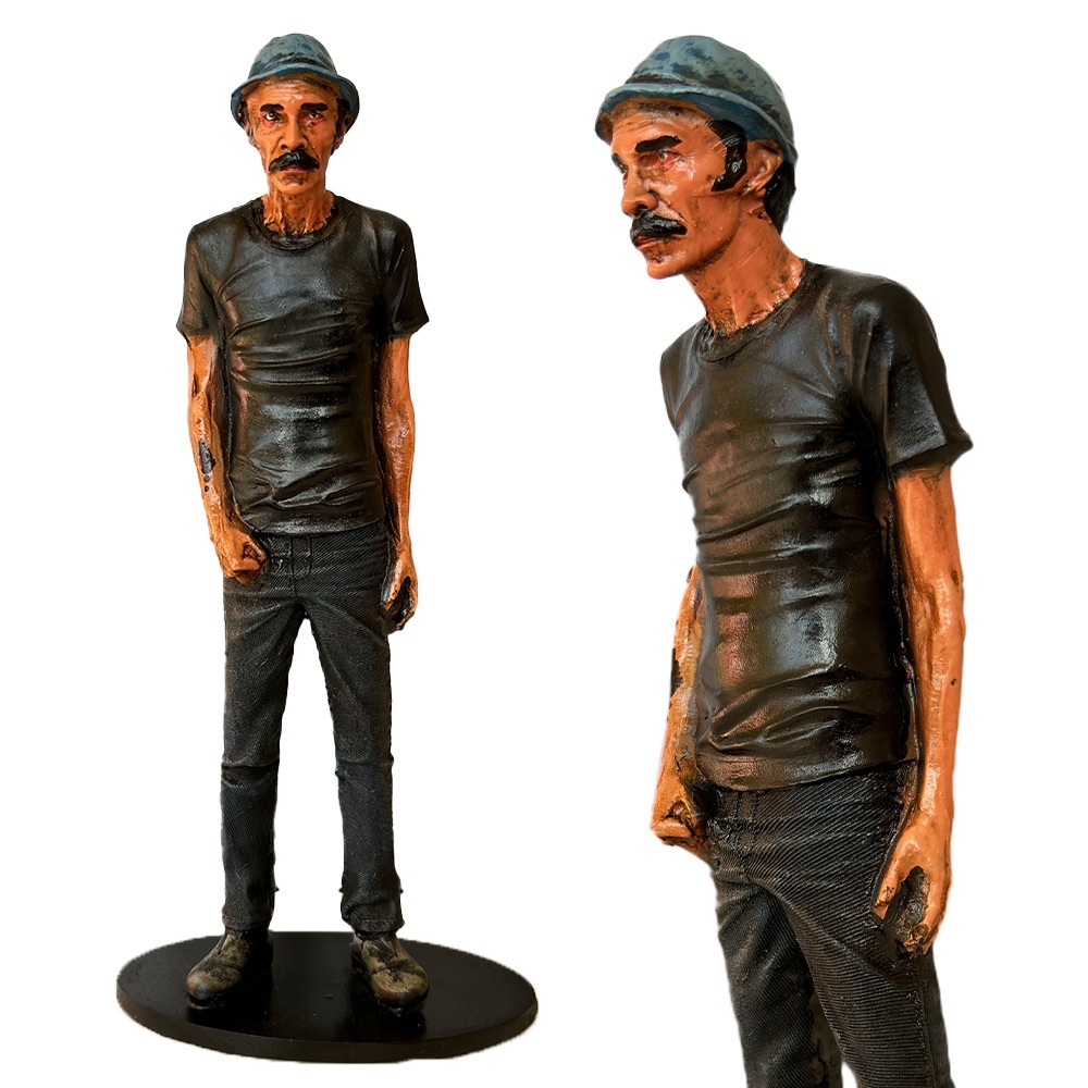 Boneco Seu Madruga Turma do Chaves Resina 21cm