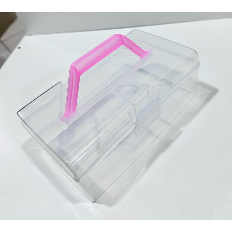 Maleta plástica organizadora. Organizador para acessórios, maquiagem e itens de artesanato ou costura. em Oferta na Shopee