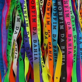 100 Fitas Senhor do Bonfim Da Bahia original | Cortadas - 10 cores sortidas (RECOMENDADO) em Oferta na Shopee