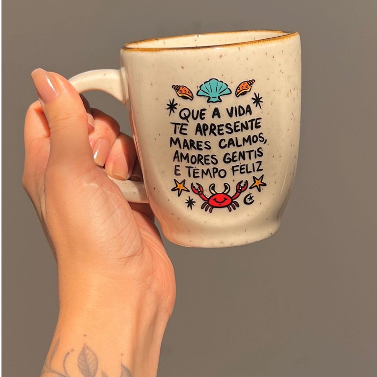 Caneca Névoa - Mares Calmos, Tempo Feliz em Oferta na Shopee