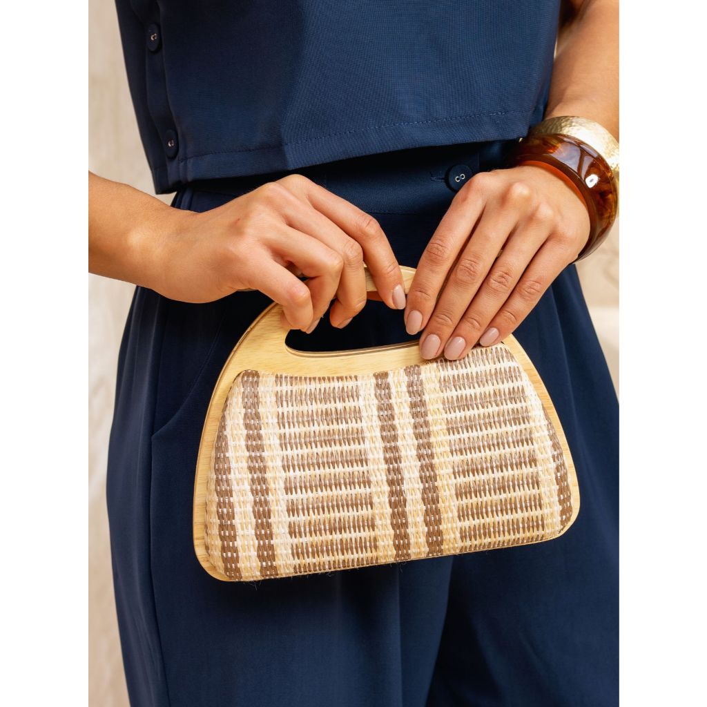Bolsa chutch madeira e palha alça removivel