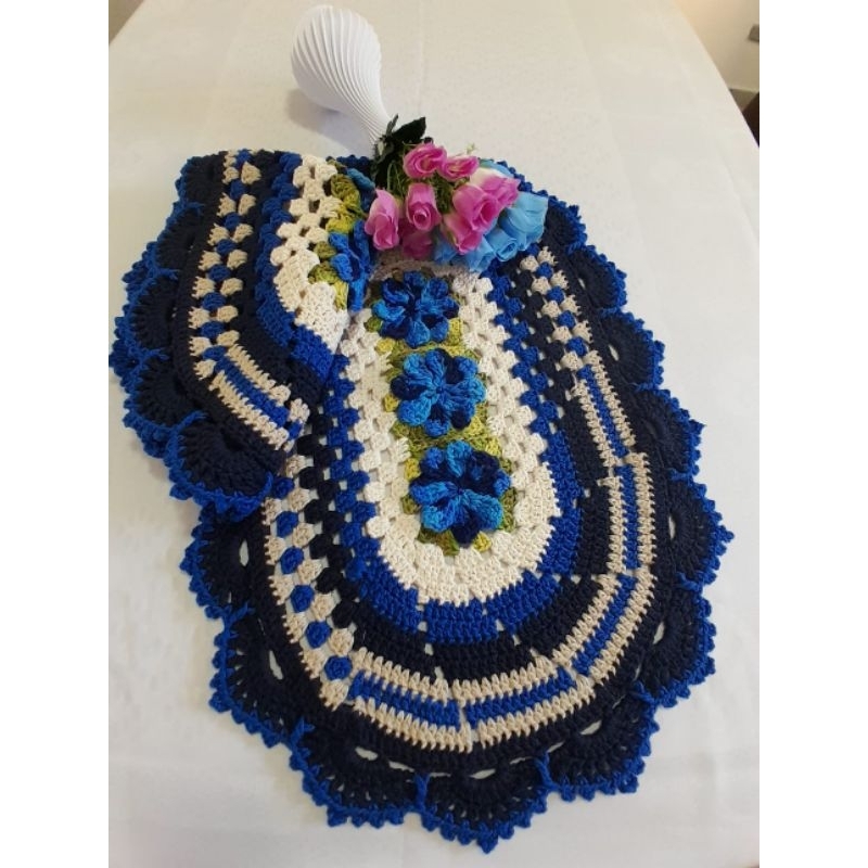 Par Tapetes em Crochê – Azul com Cru – Feito à Mão – Artesanato