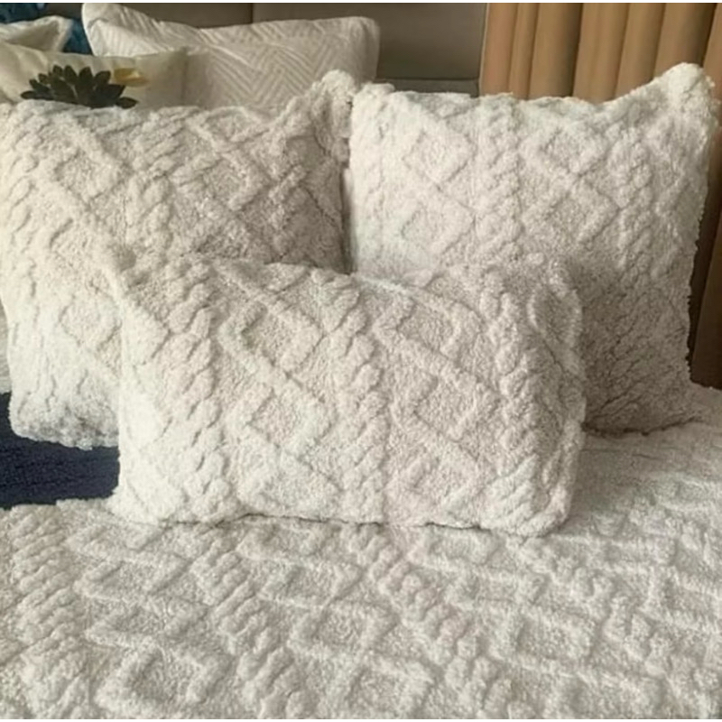 KIT PESEIRA PARA CAMA E SOFÁ 4 PEÇAS  ACONCHEGO Softcase Aveludada em Oferta na Shopee