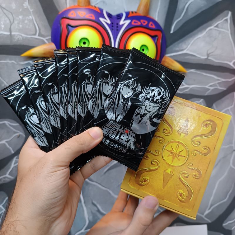 Boosters de cartas Os Cavaleiros do Zodíaco, marca Netcent (Little Flog)