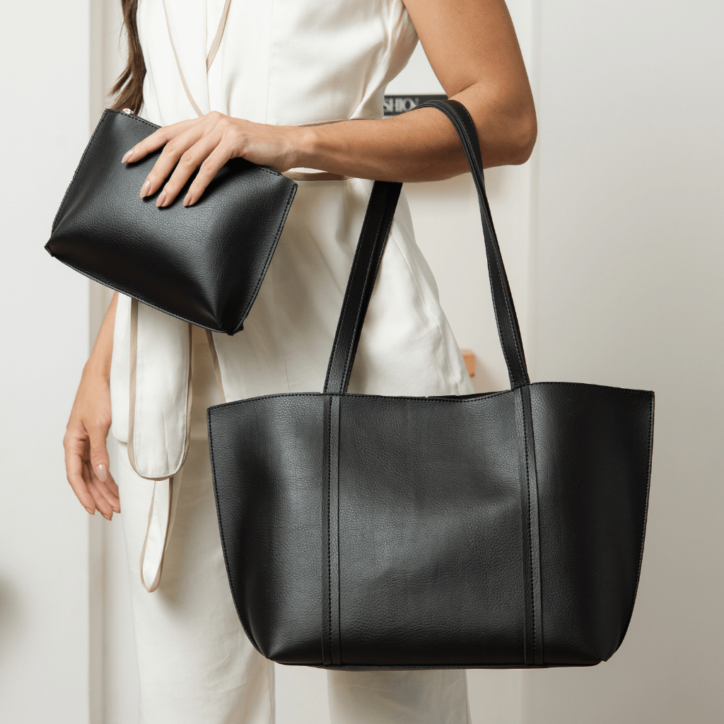Kit Bolsa Sacola Tote Grande Minimalista com Bolsa Necessaire Interna Preta Alça de Ombro Premium em Oferta na Shopee