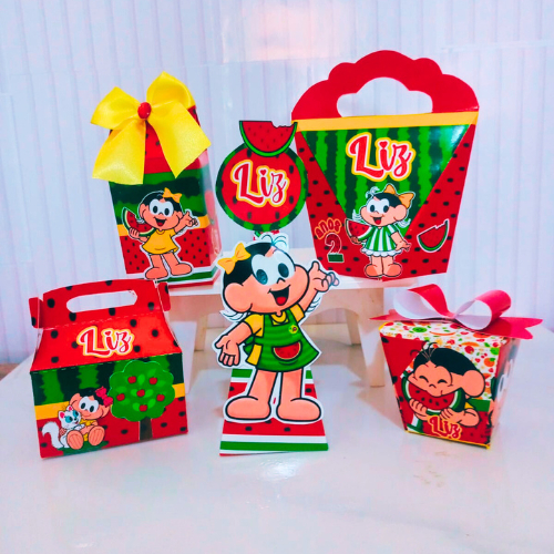 Kit Caixas Personalizadas Magali Vermelha – Lembrancinhas Festa Infantil Aniversário, Caixa Milk, Maleta, Pirâmide...