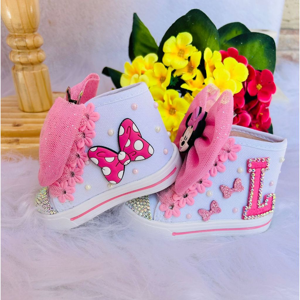 Tenis personalizado rosa minei tenis botinha minei rosa laço