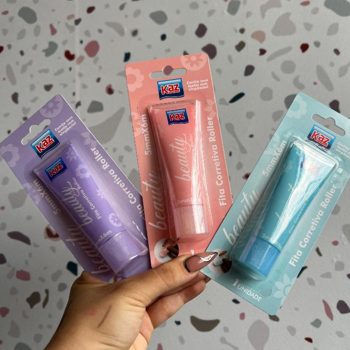 Fita Corretiva Roller Beauty 5mmx6m Kaz Escolar Embalagem Rosa Lilás e Azul KZ836 em Oferta na Shopee