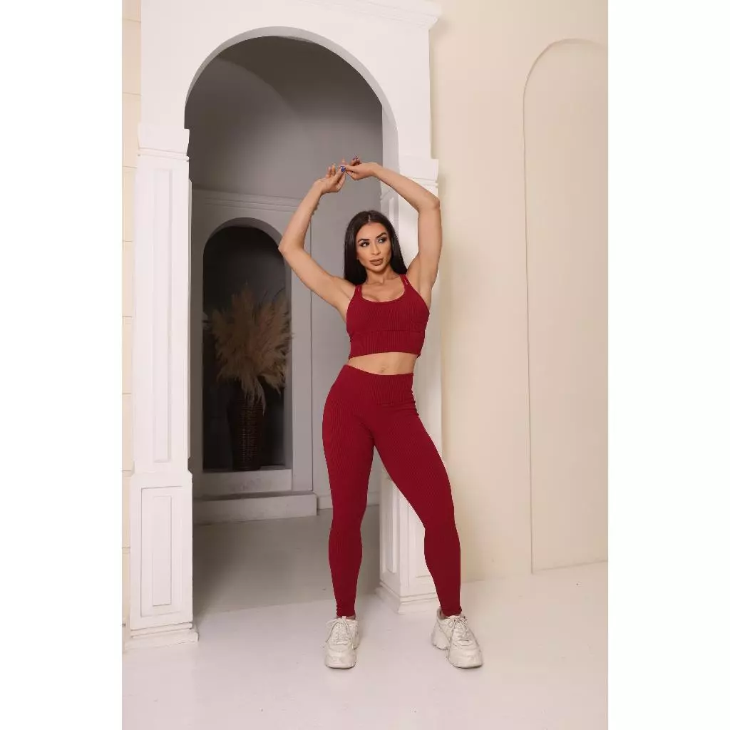 Conjunto Feminino Academia Anaruga. Top com bojo removível e Legging sem transparência — imagem 1