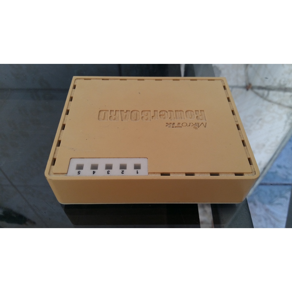 Roteador Mikrotik rb750 + Fonte