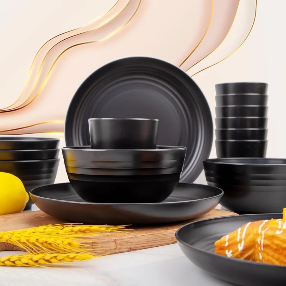 Aparelho de Jantar de Melamina - Preto Fosco 18 Peças – 6 Pratos, 6 Tigelas e 6 Copos - Cozinha em Oferta na Shopee