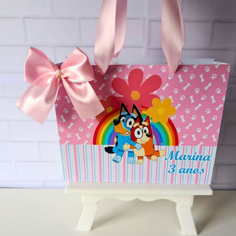 Sacola M 20x15 Personalizada Bluey Rosa  Lembrancinha infantil com Alça e Laço de Cetim