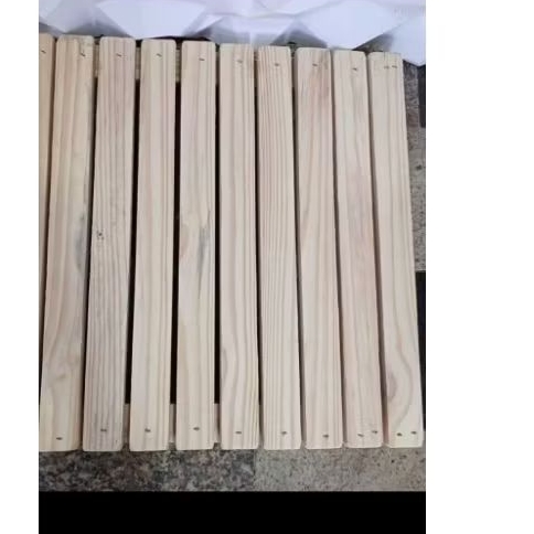kits de 4 Deks de 60/60 de madeira beneficiadas.1kit máximo 8 Dek por compra devido o peso.