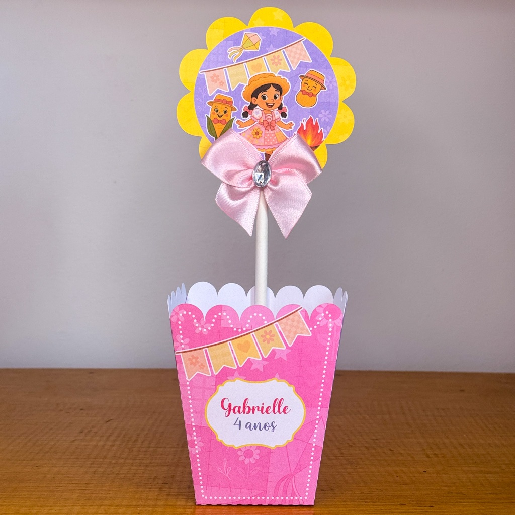 Centro de mesa Arraial Arraiá Festa Junina Pegue e Monte Personalizados Lembrancinhas Aniversário mêsversário cachepot