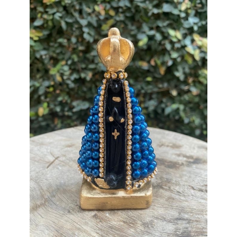 Imagem Nossa Senhora Aparecida 10cm com Pérolas Azuis – Escultura Religiosa Católica, Decoração e Presente