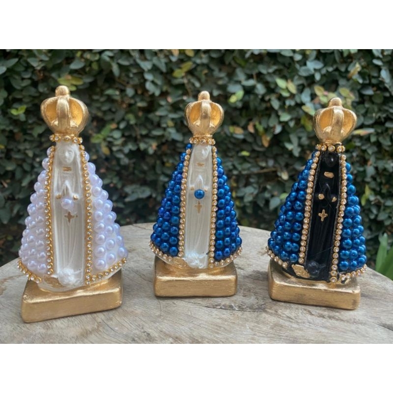 Imagem Nossa Senhora Aparecida 10cm com Pérolas Brancas – Escultura Religiosa Católica, Decoração e Presente