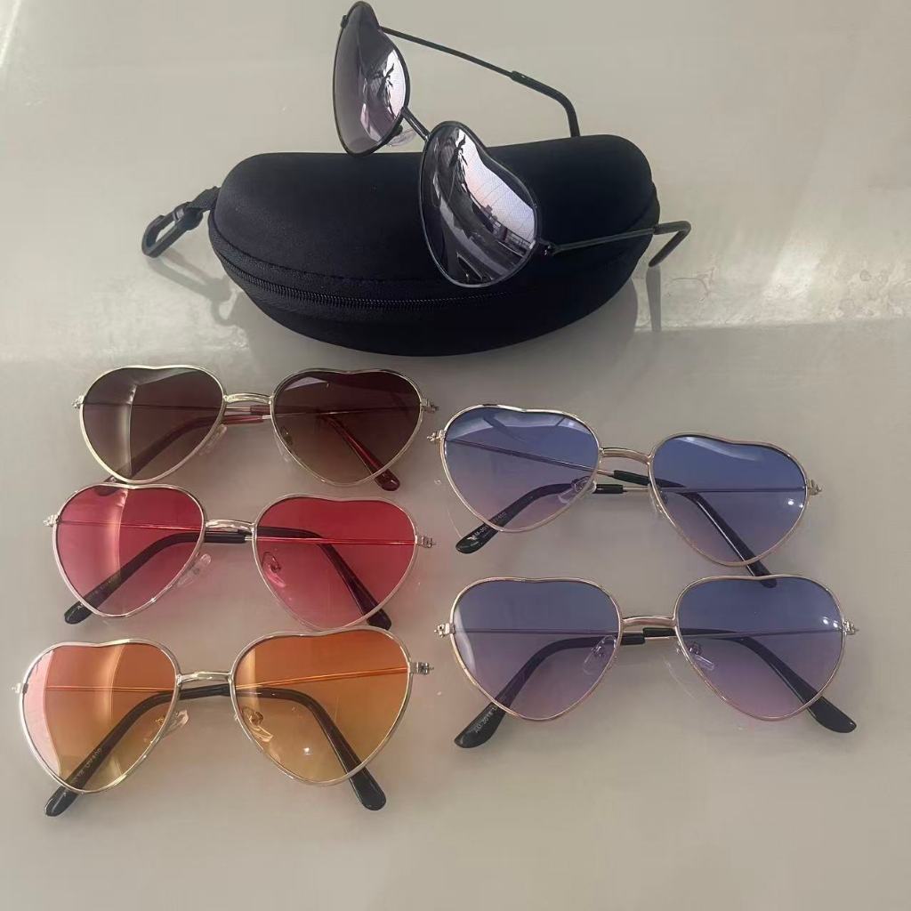 Óculos de Sol Infantil Coração – Armação Metálica, Lentes Coloridas UV400