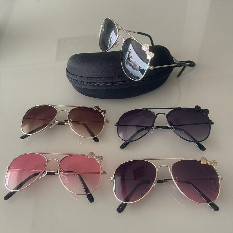 Óculos de Sol Infantil Aviador com Detalhe de Laço – Proteção UV400