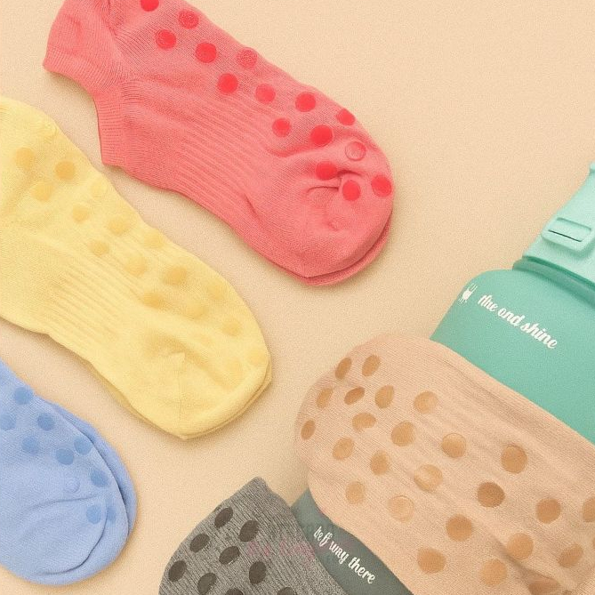 Imagem Kit 6 Pares Meia Feminina Cano Curto Antiderrapante Pilates Yoga Algodão Conforto Hangar Moriah
