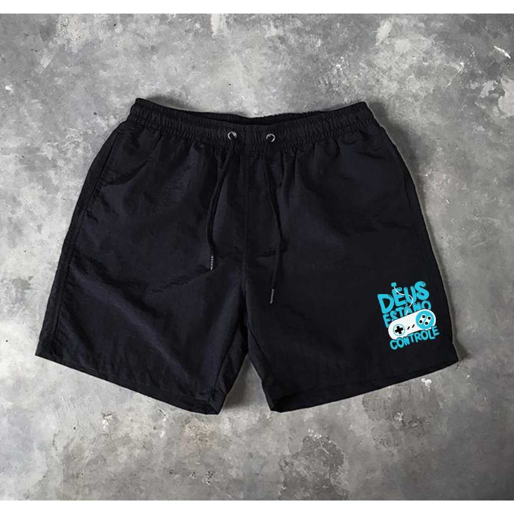 BERMUDA  Short Tactel DEUS NO COMANDO GOSPEL MODA STREET  Praia Verão Oferta Promoção OFERTA