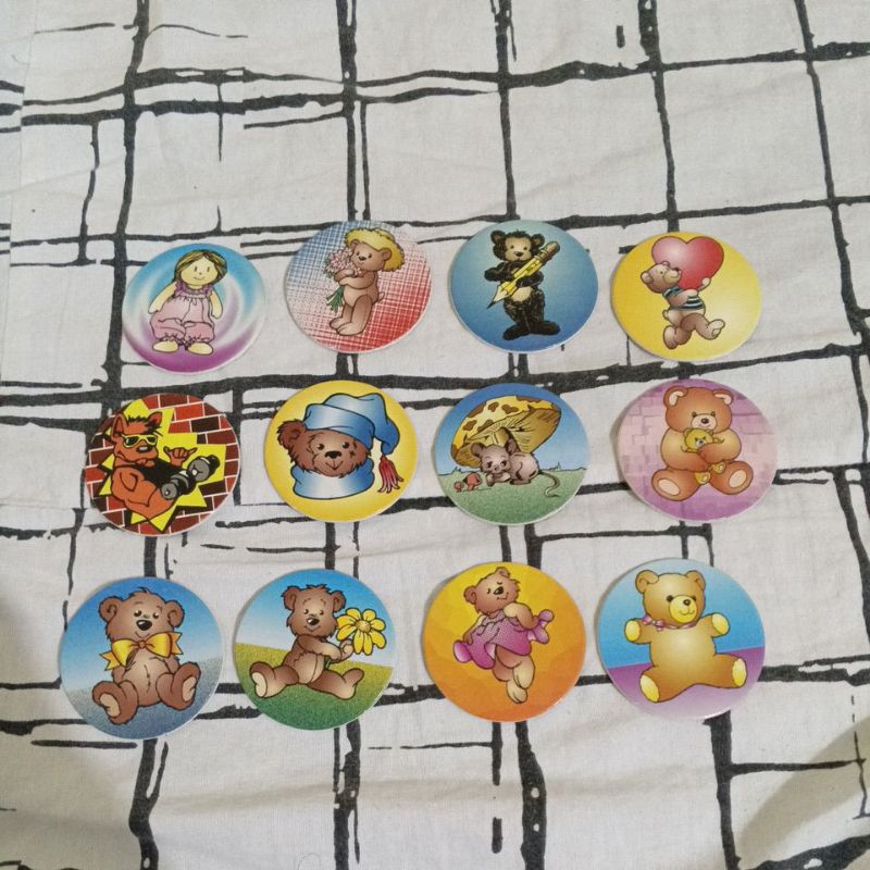 (Lote 307) - Lote com 12 Tazos caps papelão ursos fofos fofinhos