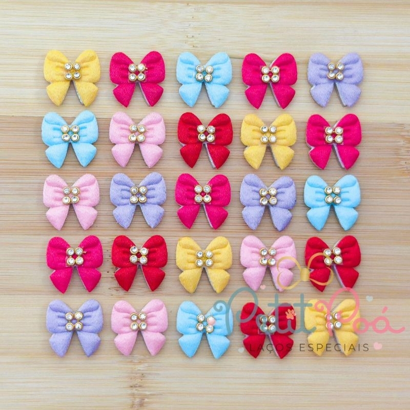 ADESIVO PET MINI LAÇO KIARA - BANHO E TOSA (30 UNIDADES) em Oferta na Shopee