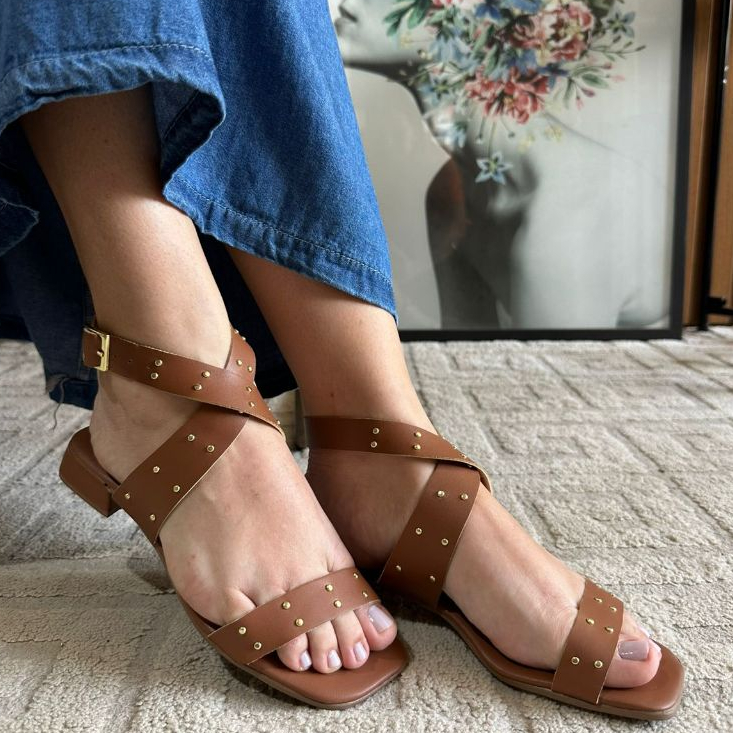 Sandalia Feminina Rasteirinha Confortavel Bico Quadrado Cravinho Fivela Ajustavel