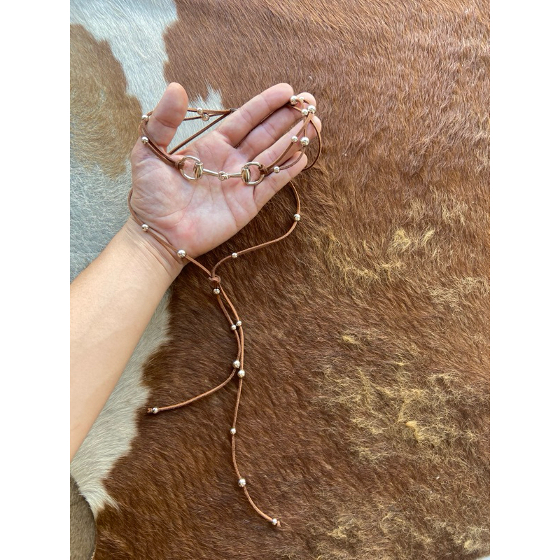 Choker bridão em Oferta na Shopee