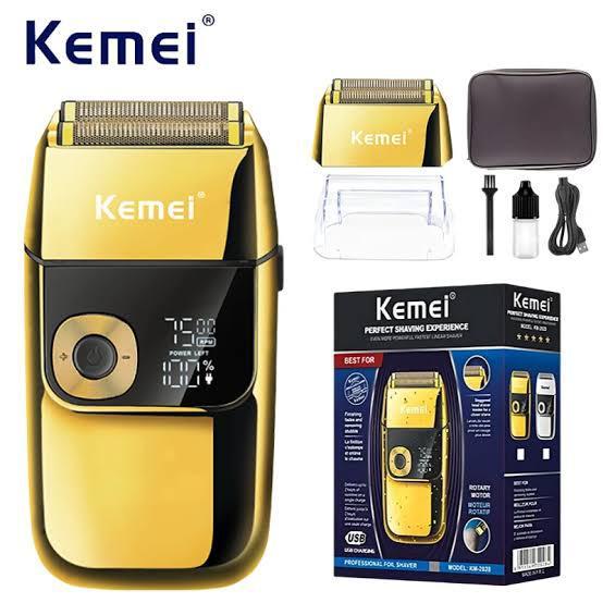 Máquina de Barbear Barbeador Shaver Elétrico Kemei KM-2028 Recarregável Display LCD Bivolt