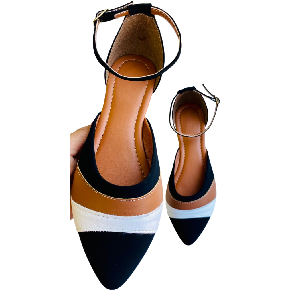 SALOMÉ SAPATILHA FEMININA BICO FINO CONFORTAVÉL E ELEGANTE PRETA COM DETALHE EM BRANCO E CARAMELO em Oferta na Shopee
