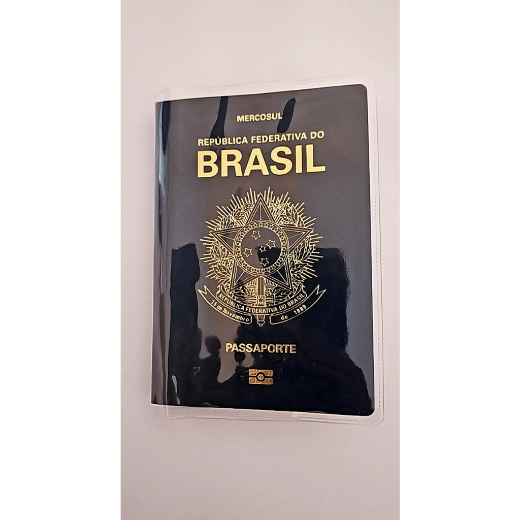 2pcs Pvc Passaporte Caso Capa De Proteção De Passport Clipe