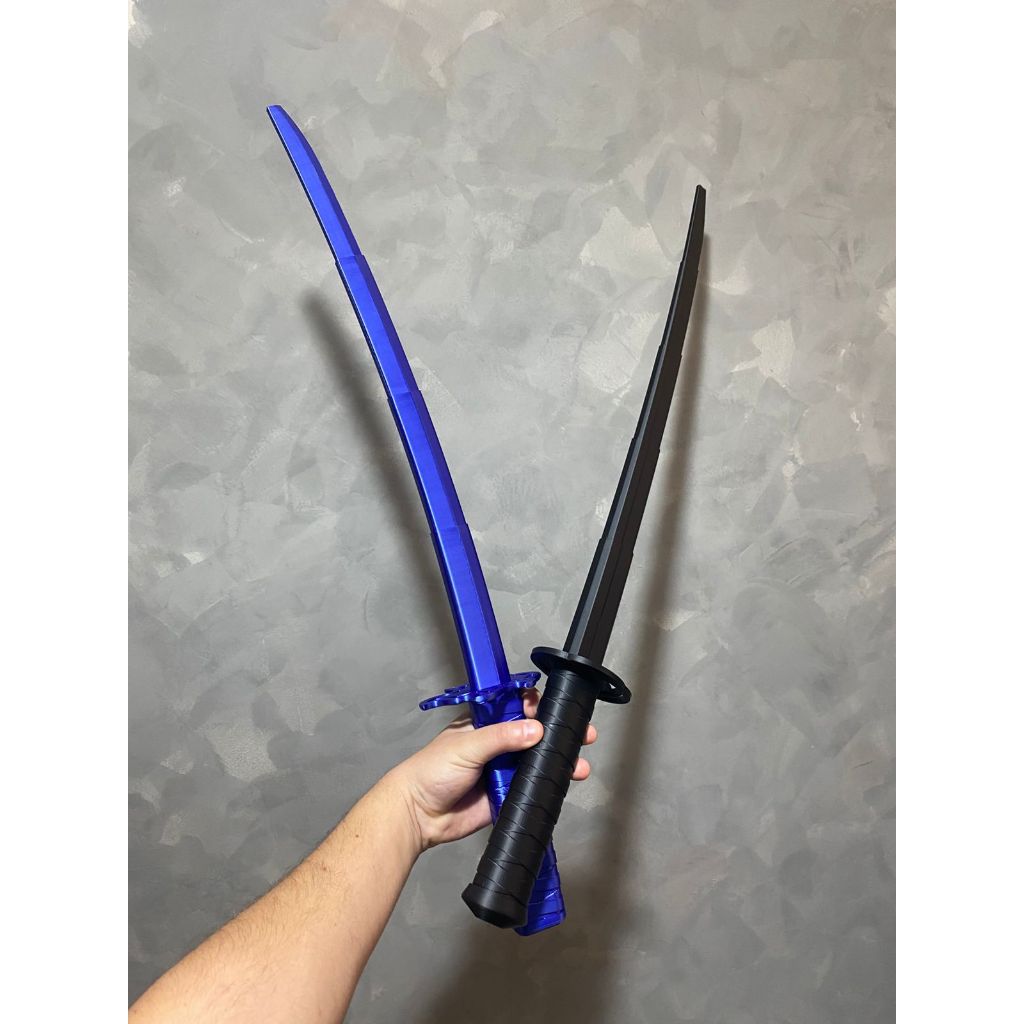 Espada Retrátil Impressa em 3D – Estilo Katana | Para Cosplay, Decoração ou Brincadeira