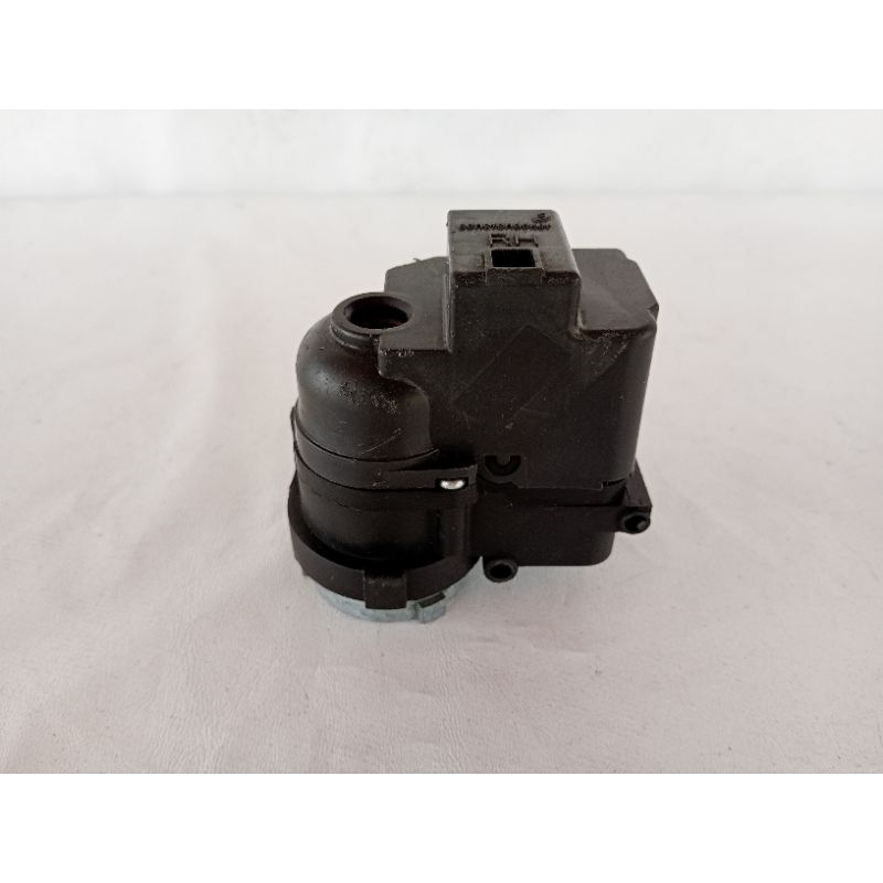 motor do retrátil do retrovisor Hyundai i30 lado direito