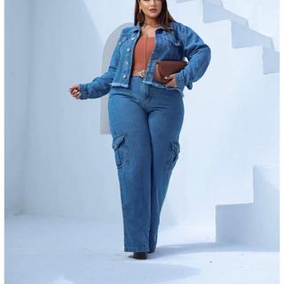 Calça Cargo Plus Size com Bolso Lateral